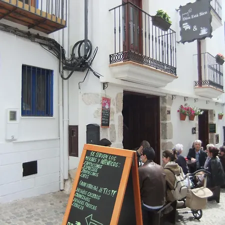 Gasthuis Dios Esta Bien Peñíscola