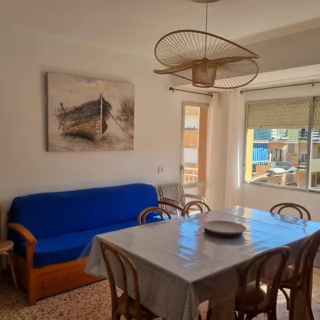 Apartment 2º Planta 4 *