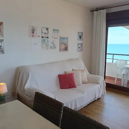 Benedicto Xiii: Beachfront With Parking & Modern Amenities Apartment Peniscola