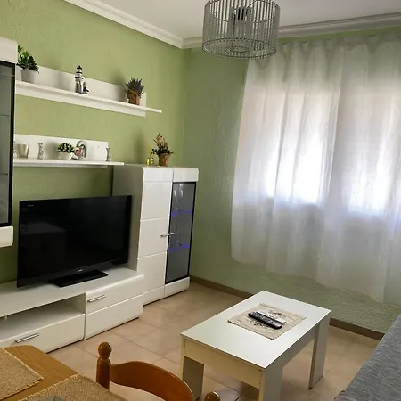 Junto A La Playa Apartment *
