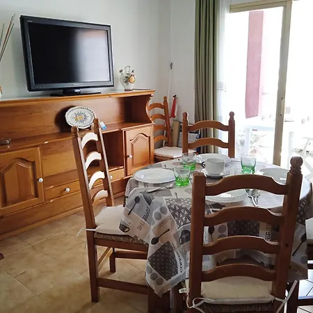 Apartment I 3000 *