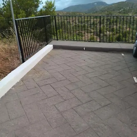 Holiday home Adosado Con Bonitas Vistas A La Sierra De Irta