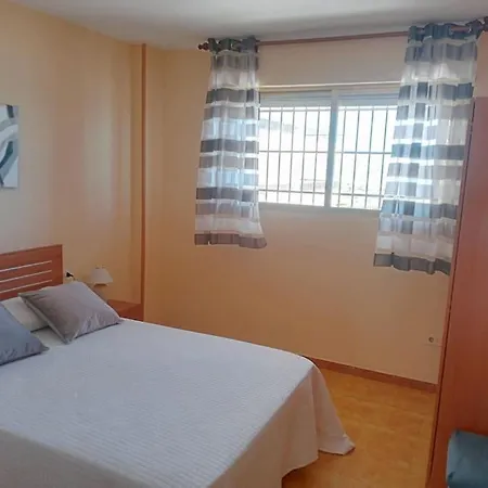 At I En Avenida Papa Luna 78 Apartment *