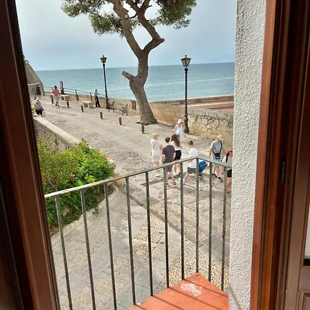 Apartamento En El Castillo De Peniscola