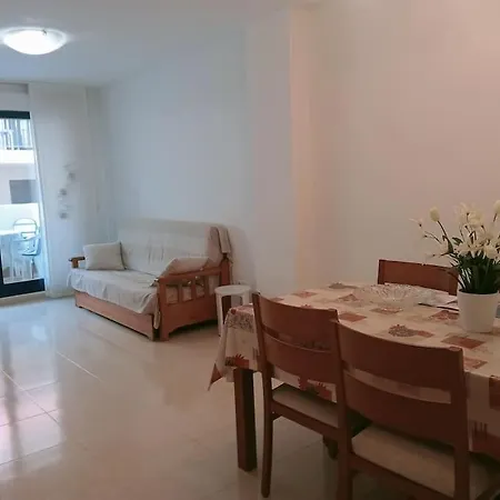 Apartment At Solymar Con Piscina Y Plaza De Garaje *