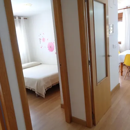 Benedicto Xiii: Beachfront With Parking & Modern Amenities Apartment *