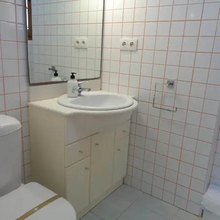 Benedicto Xiii: Beachfront With Parking & Modern Amenities Apartment