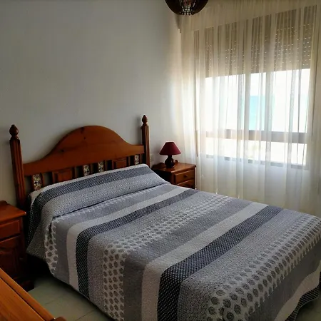 Apartamento Primera Linea Con Piscina Y Parking. Peniscola