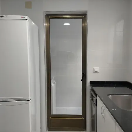 Apartamento Primera Linea Con Piscina Y Parking. Apartment *