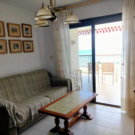 Apartamento Primera Linea Con Piscina Y Parking. Apartment