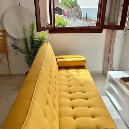 Apartamento En El Castillo De *