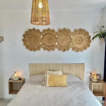 Apartamento En El Castillo De *