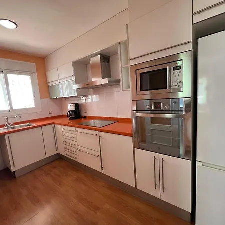 Con Piscina Privada Y Aacc Holiday home