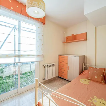 Amazing In With Kitchen Holiday home *