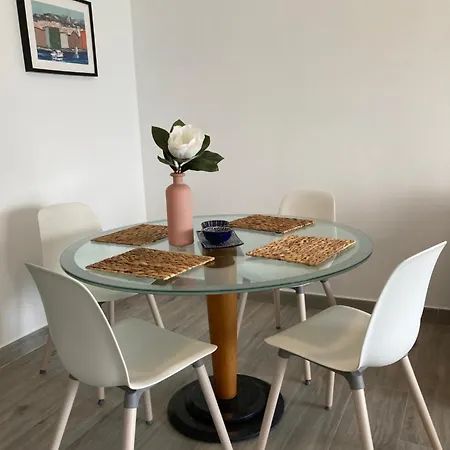 Superbe Face A La Apartment *