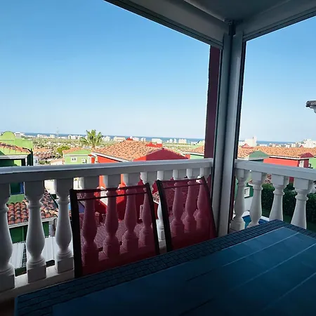 Con Piscina Privada Y Aacc Holiday home