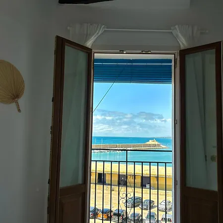 Mar De Fondo
