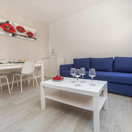 Apartment Palacio Del Mar By Interhome Peniscola