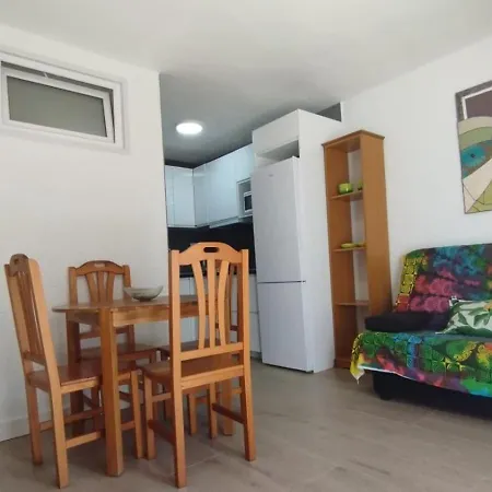 1a Linea De Mar Avenida Papa Luna Parking Gratuito