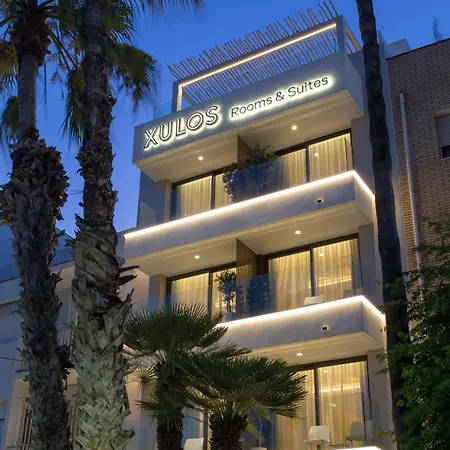 Xulos & Guest house *