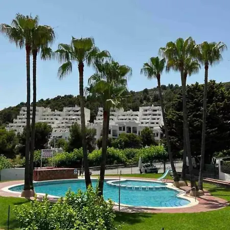 Con Piscina, Barbacoa Y Wifi * Peniscola