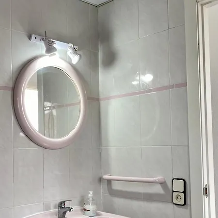 Apartment Con Piscina, Barbacoa Y Wifi