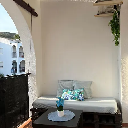 Con Piscina, Barbacoa Y Wifi *