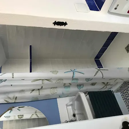 A H El Gato Azul Casa Entera *