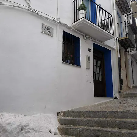 A H El Gato Azul Casa Entera *