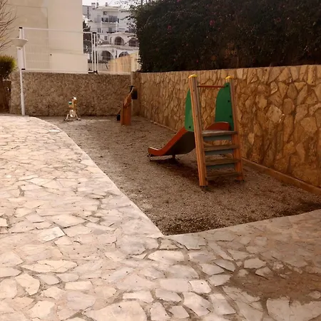 Piso Con Piscina Y Parking *