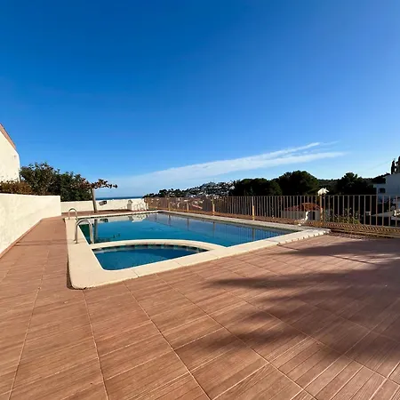 El Balcon De Ii, Disfruta De Unas Vistas Privilegiadas En Primera Persona Al Castillo De Peniscola, Con Piscina, Wifi Y Parking Totalmente Gratuito Peniscola