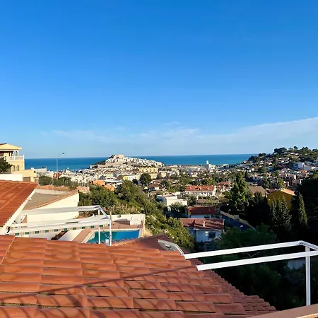 El Balcon De Ii, Disfruta De Unas Vistas Privilegiadas En Primera Persona Al Castillo De Peniscola, Con Piscina, Wifi Y Parking Totalmente Gratuito