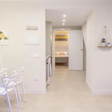 Renovados En El Residencial Estibaliz Apartment *