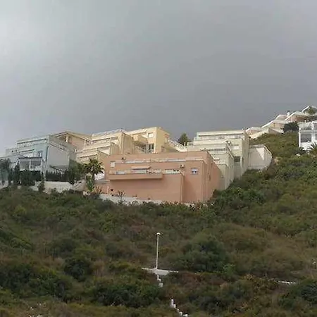 A H Montemar 8 Apartment