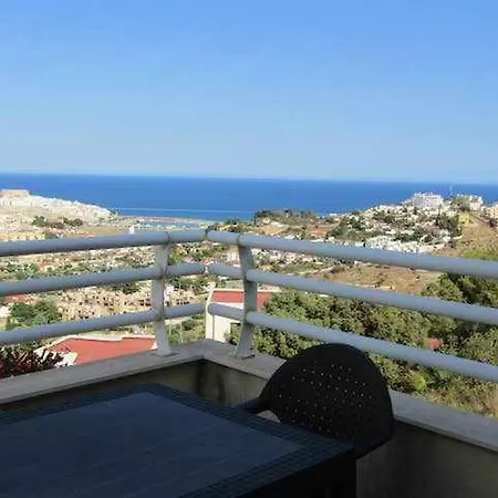 Apartment A H Montemar 8 *