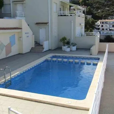 A H Montemar 8 *