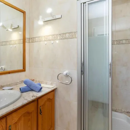 Apartment La Casa Blanca By Interhome