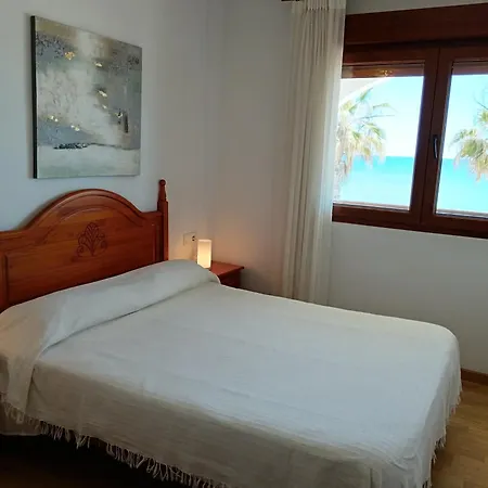 Benedicto Xiii: Beachfront With Parking & Modern Amenities Peniscola