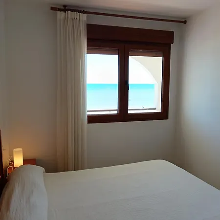 Benedicto Xiii: Beachfront With Parking & Modern Amenities * Peniscola