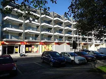 Apartment Centro 3000 *