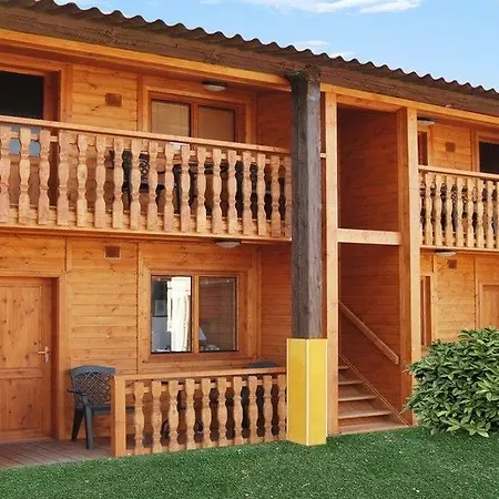 Natura Resort 2*