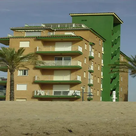 Siroco Apartment *