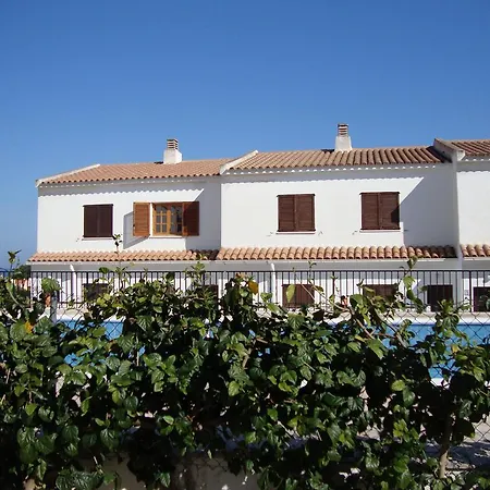 Apartment La Cova 3000