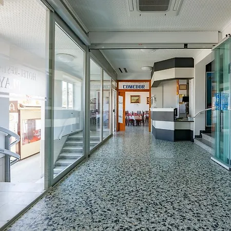 Playa Hotel 2*