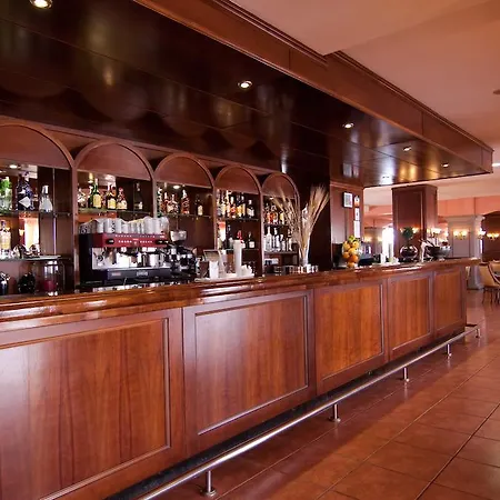Hotel Gran 4*