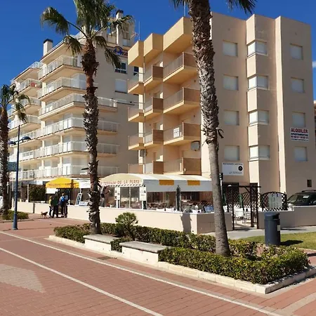 Apartamento Vista Mar Apartment *