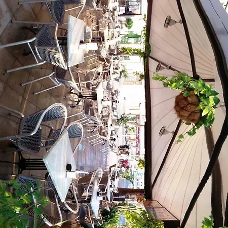 Hotel La 2*