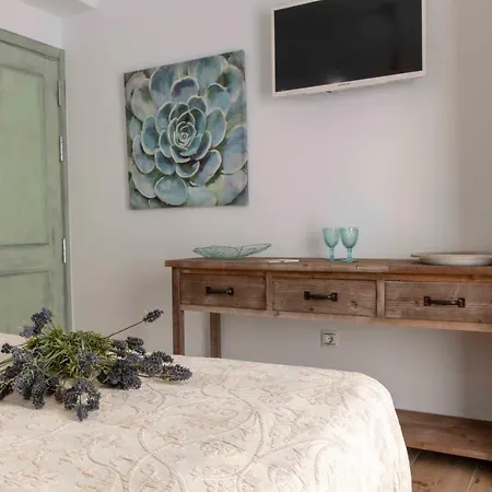 Boutique Olvido 22 Adults Only Guest house 3*