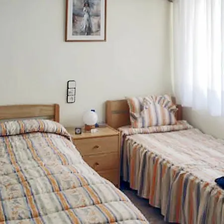 Contemporary In With 2 Bedrooms, Sun Terrace, Pool Apartment Peniscola