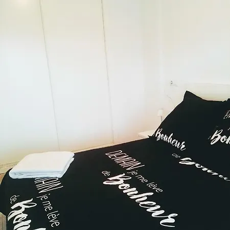 Ariel Apartment *
